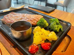 -必胜客(亦庄宅急送店)