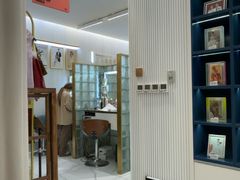 -海马体照相馆(环贸iapm大师爱情店)