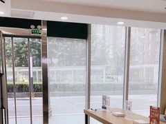 -百邦苹果官方授权维修(好世界商场店)