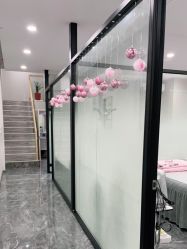 -苗方清颜专业祛痘·皮肤管理