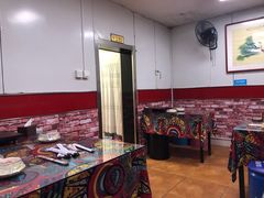 大堂-弘烨 贵州酸汤 鱼火锅(东财店)