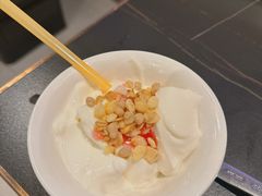 -呼伦一只牛·烧串酒场(陆家嘴店)