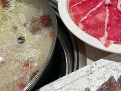 -三人行骨头王火锅(长寿店)