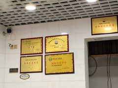 -覃肥叔桂林米粉(粮道街店)