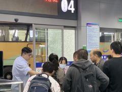 -上海虹桥客运西站