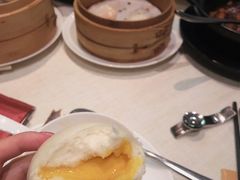 奶皇流沙包-御宝轩(益丰·外滩源店)