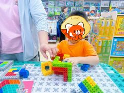 -百荣二期玩具城