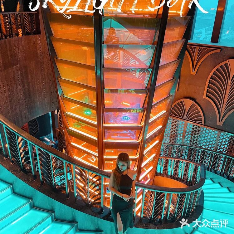 成都最美高空酒吧‼️刘亦菲也来打卡过