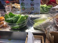 -百品聚旋转火锅(号外店)