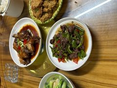 -芦茨金富饭庄·25年老字号·专做稻草鸡