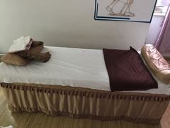 -龙脊堂龙氏推拿 整脊(陆家浜店)