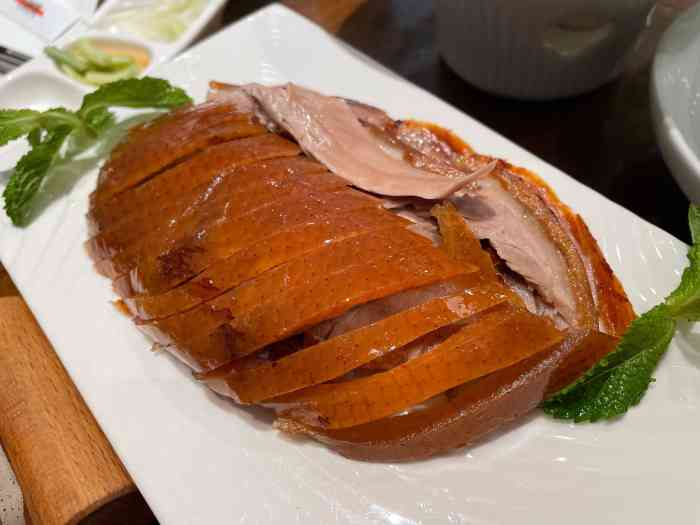 北京老铺烤鸭(北关店)-"在这家店吃了好多次了,只是每次都忘记照相.