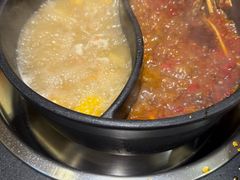 -沸炉重庆老火锅(军事博物馆店)