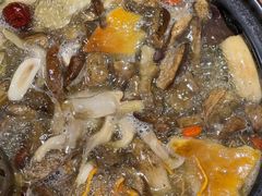 -菌之家·专业纯野生菌火锅·特色炒菌