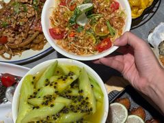 -威记烧嘢·南宁烧烤·超级生牛(绿地店)