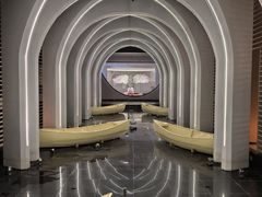 -涨巢·潮玩水疗局