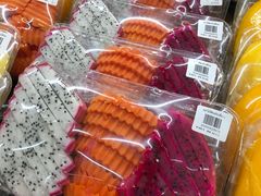 -滨海尚泰美食广场