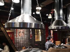 -破瓦寒窑·地摊烤羊排