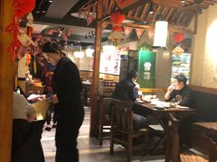 大堂-状元阁烧烤(群力店)