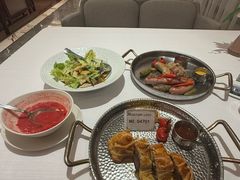-马克西姆俄罗斯餐厅(通亚街店)