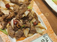 -老码头黑皮肘子锅包肉(赣水路店)
