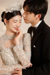 -MAO亲爱的猫婚纱摄影工作室
