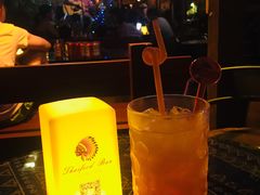 -城墙外BAR
