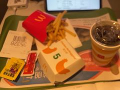 -麦当劳(清远大道得来速店)