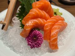 三文鱼-筱田の食堂·izakaya(淮海中路店)