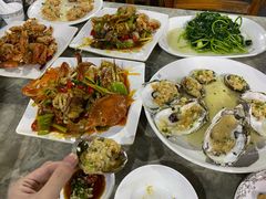 -四川小胡子海鲜(丁村万人海鲜广场店)