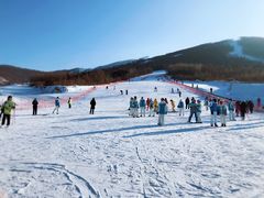 -中旅松花湖滑雪场