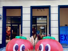 -王府井奥莱临潼小镇(临潼店)