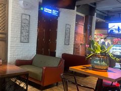 -JINNS锦时 steak&pizza(浸信会礼拜堂旧址店)