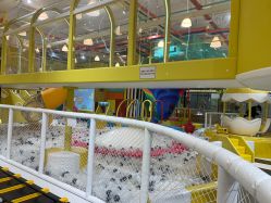 -泛尼尼儿童乐园(文化广场店)