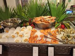 -海口绿发希尔顿酒店-田园汇自助餐·三文鱼·海鲜