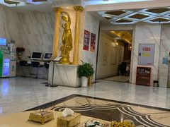 -尚足影院式足疗·住宿·美食(解放碑店)