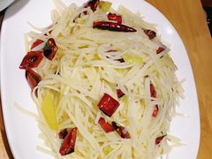 -嘉厨小馆(宜山路店)