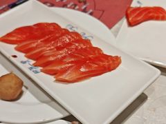 -四海一家自助餐(益田假日广场店)