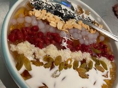 -姚姚酸菜鱼·金戈戈香港豉油鸡(喜荟城联名店)
