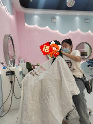 -星咔萌·StarCamo儿童剪发(亦庄中旅亦府店)
