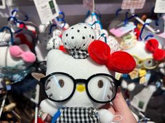 -义乌小商品批发市场(中国小商品城·篁园服装市场店)