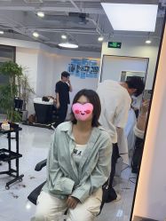 -V7 HAIR SALON