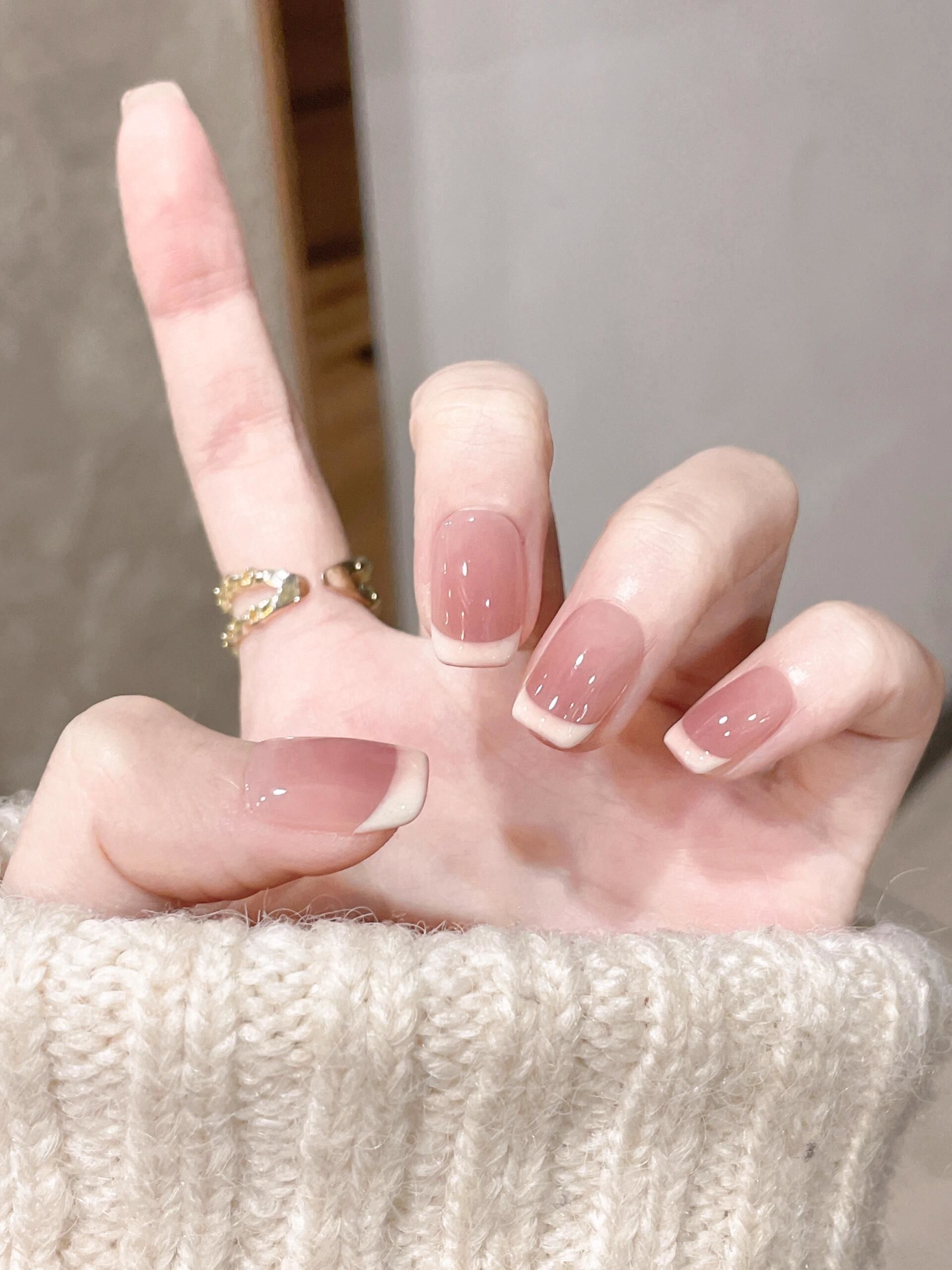 清新裸色系美甲好心情