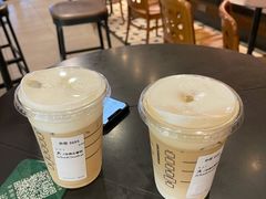 -星巴克(上海虹桥新天地二店)