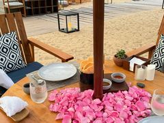 -三亚艾迪逊酒店·海滩烧烤 BARBACOA·现场乐队·浪漫晚餐·烧烤海鲜