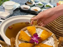 -菌林天下·野生菌汤锅