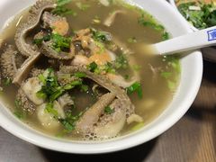 羊杂汤-老爆肚满五香烧牛羊肉
