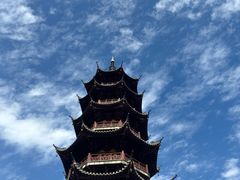 -龙华寺