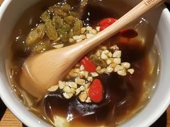 -九锅一堂酸菜鱼(新南凯德直营店)