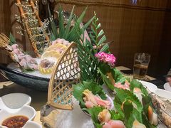 -余欢领鲜火锅(新街口店)